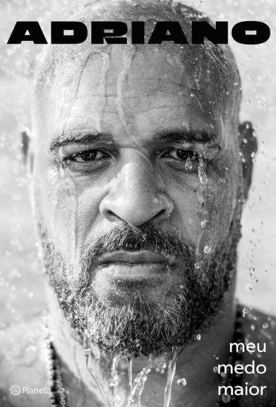 开云体育官网-阿德里亚诺传记 带18女孩开房 我是足球最大浪费