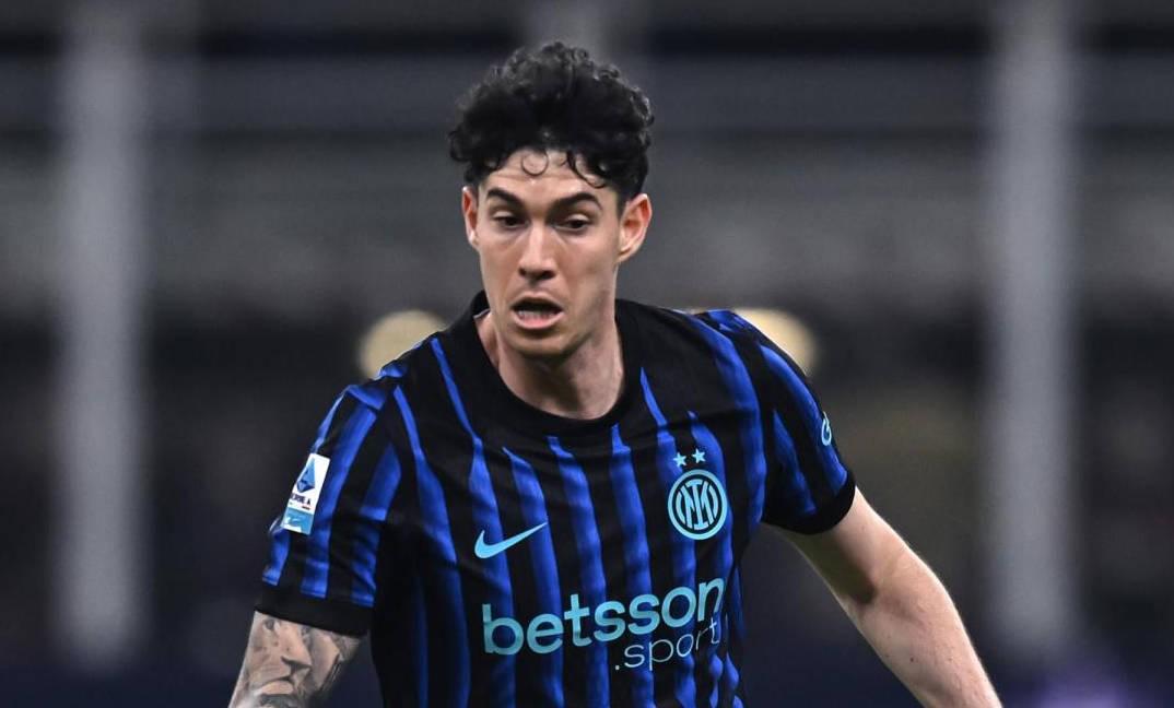 开云体育官方网站-意媒：巴斯托尼仍在与轻微膝伤作斗争，周末出战科莫存疑